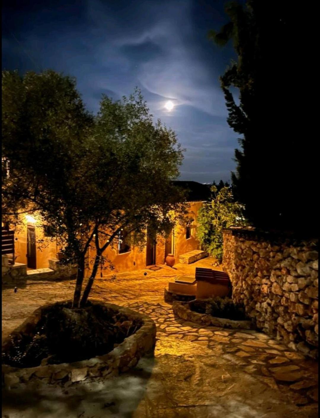 La Casa Di Nonna ξενώνας Κορίθι Εξωτερικό φωτογραφία