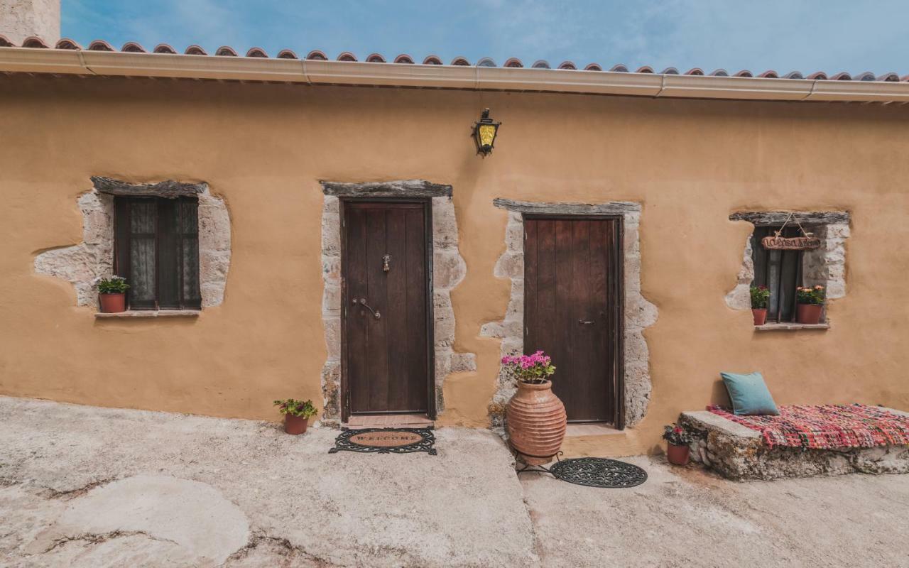 La Casa Di Nonna ξενώνας Κορίθι Εξωτερικό φωτογραφία